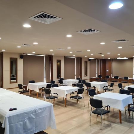 Club Azzurro Resort - Nalsarovar Nānodra Buitenkant foto